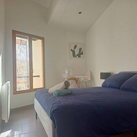 Le Clos Du Pin Thezan-les-Beziers Exterior foto